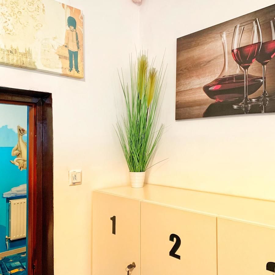 Хостелы Golden Hostel Borș Орадя-16