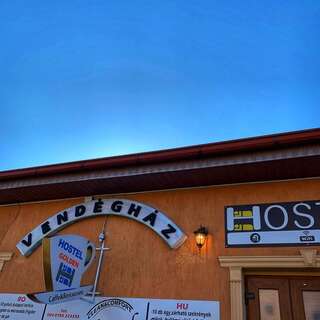 Хостелы Golden Hostel Borș Орадя-6